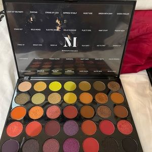 35 m Morphe palette